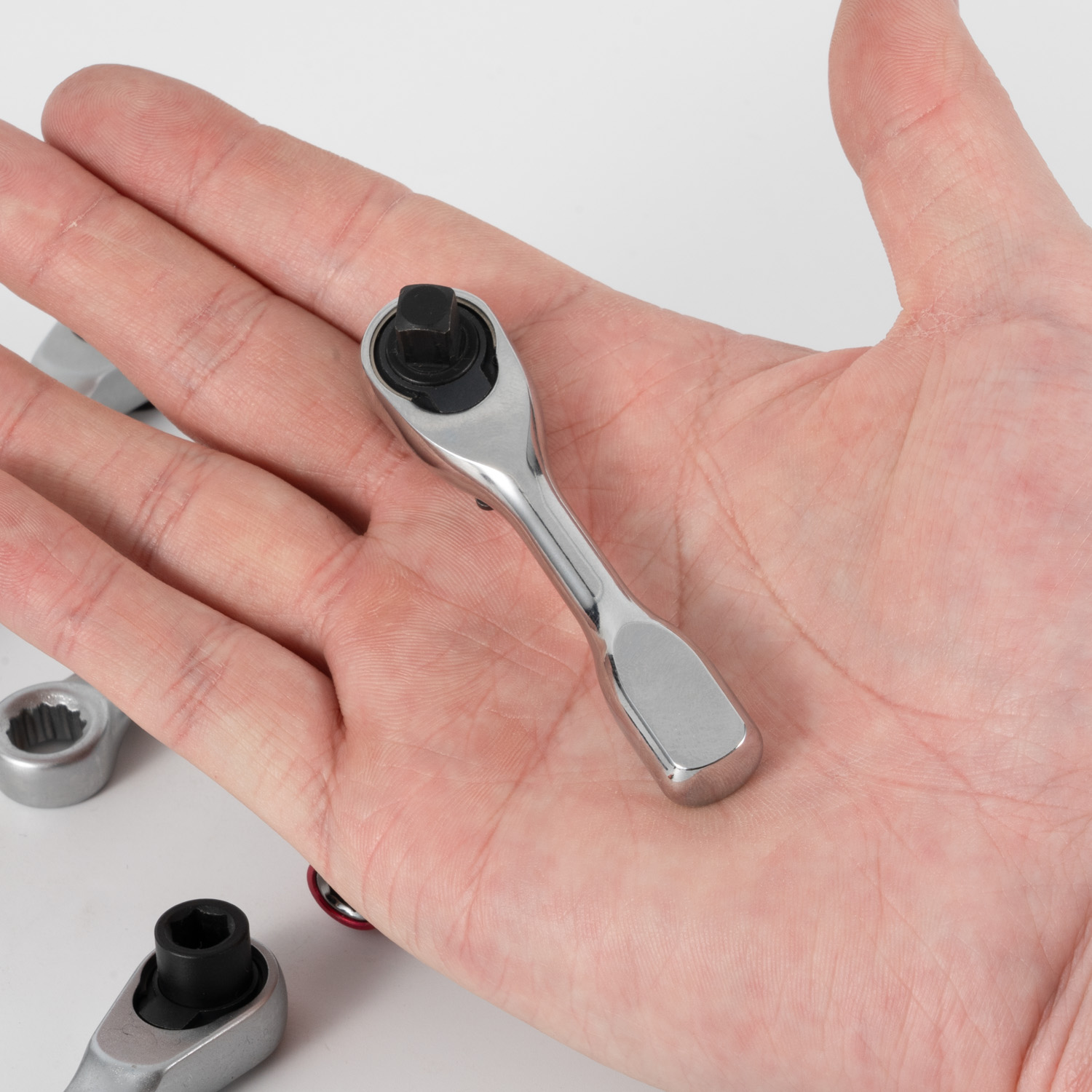 Versatile Ratchet Wrenches for Diverse Industrial & Repair Applications